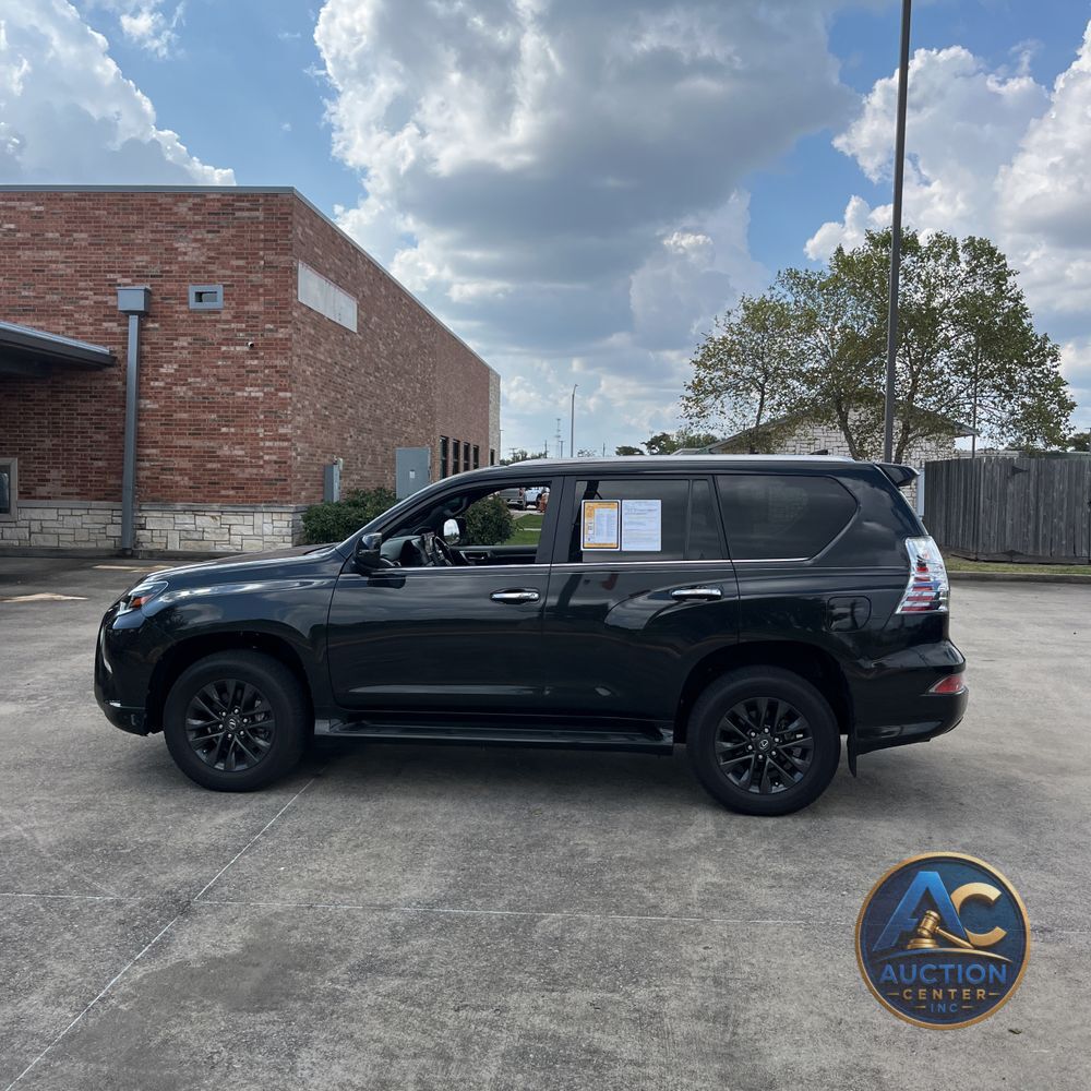 2023 Lexus GX 460 Base