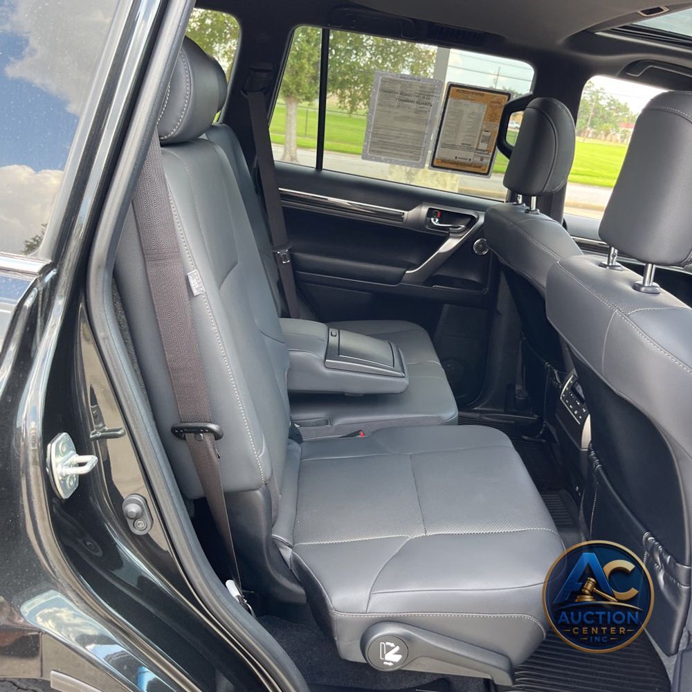 2023 Lexus GX 460 Base