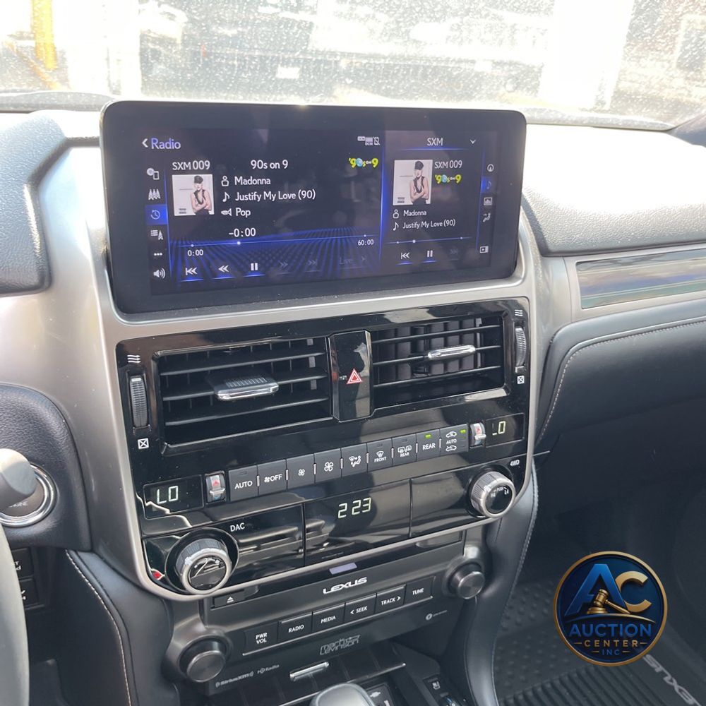 2023 Lexus GX 460 Base