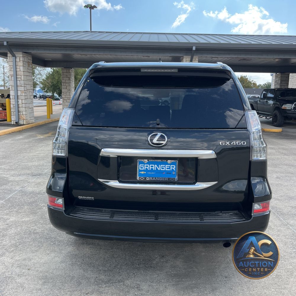 2023 Lexus GX 460 Base