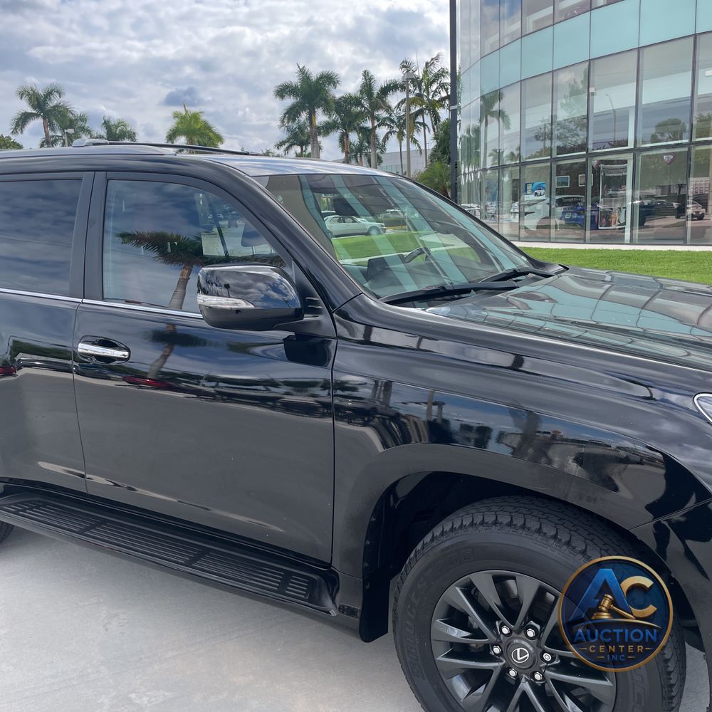 2023 Lexus GX 460 Base