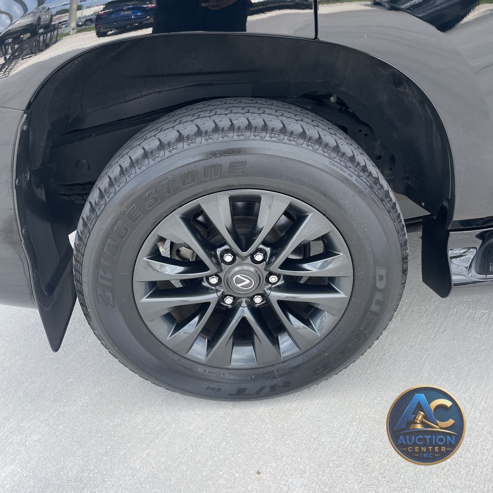 2023 Lexus GX 460 Base