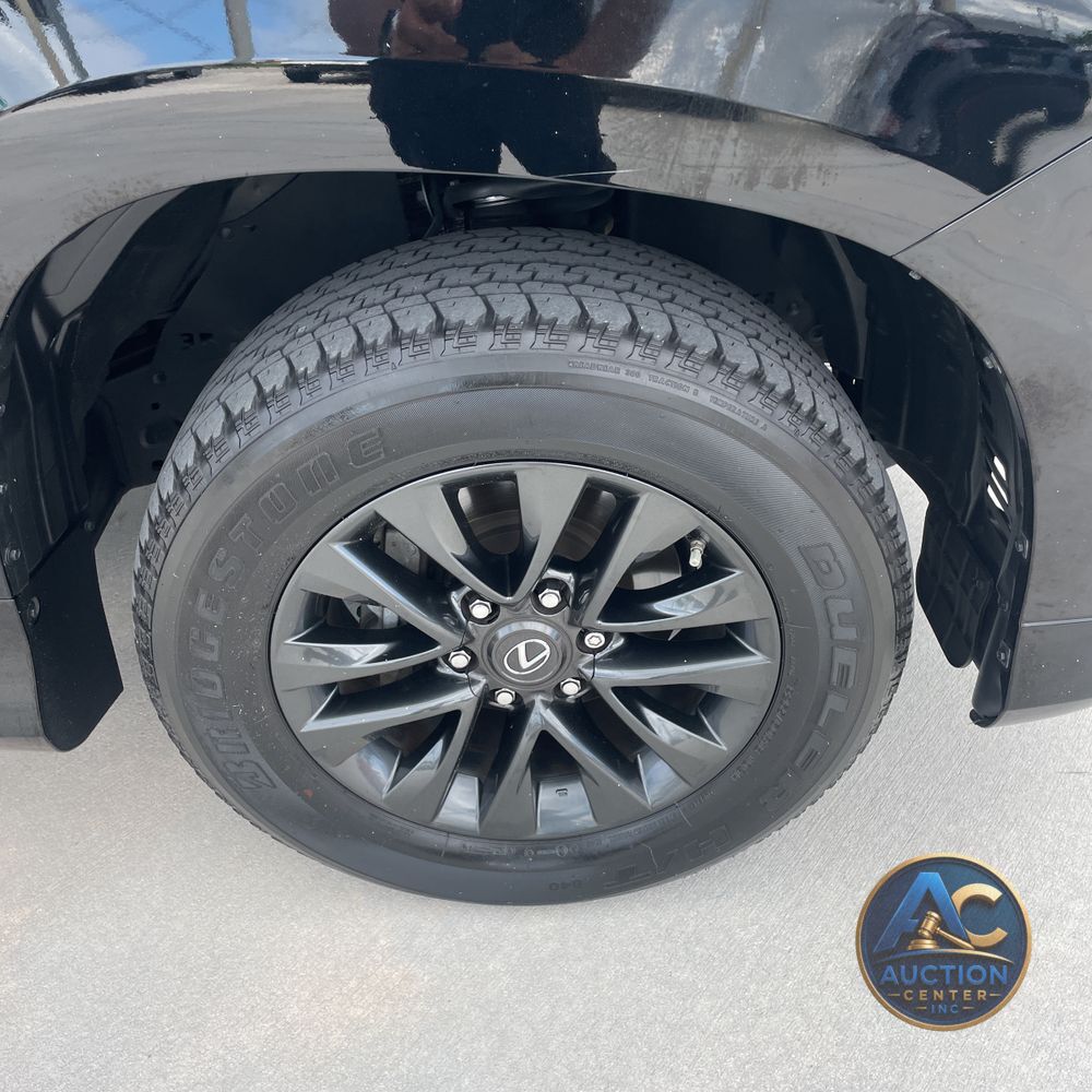 2023 Lexus GX 460 Base