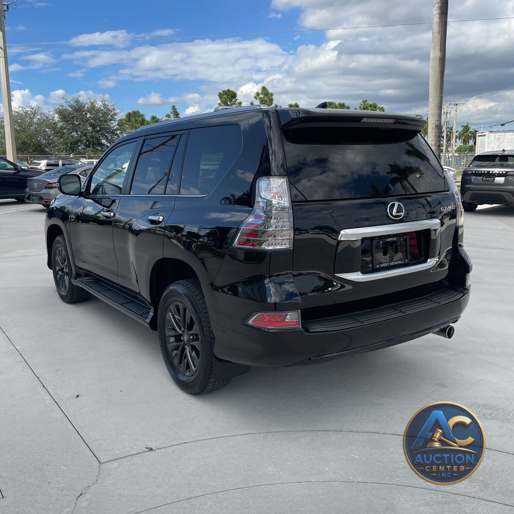 2023 Lexus GX 460 Base
