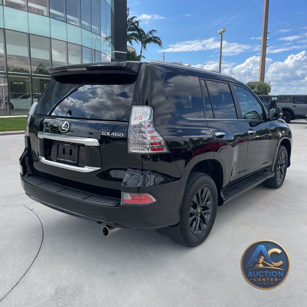2023 Lexus GX 460 Base