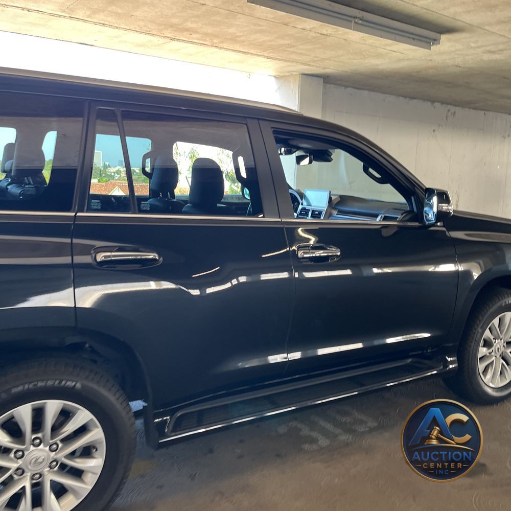 2023 Lexus GX 460 Base