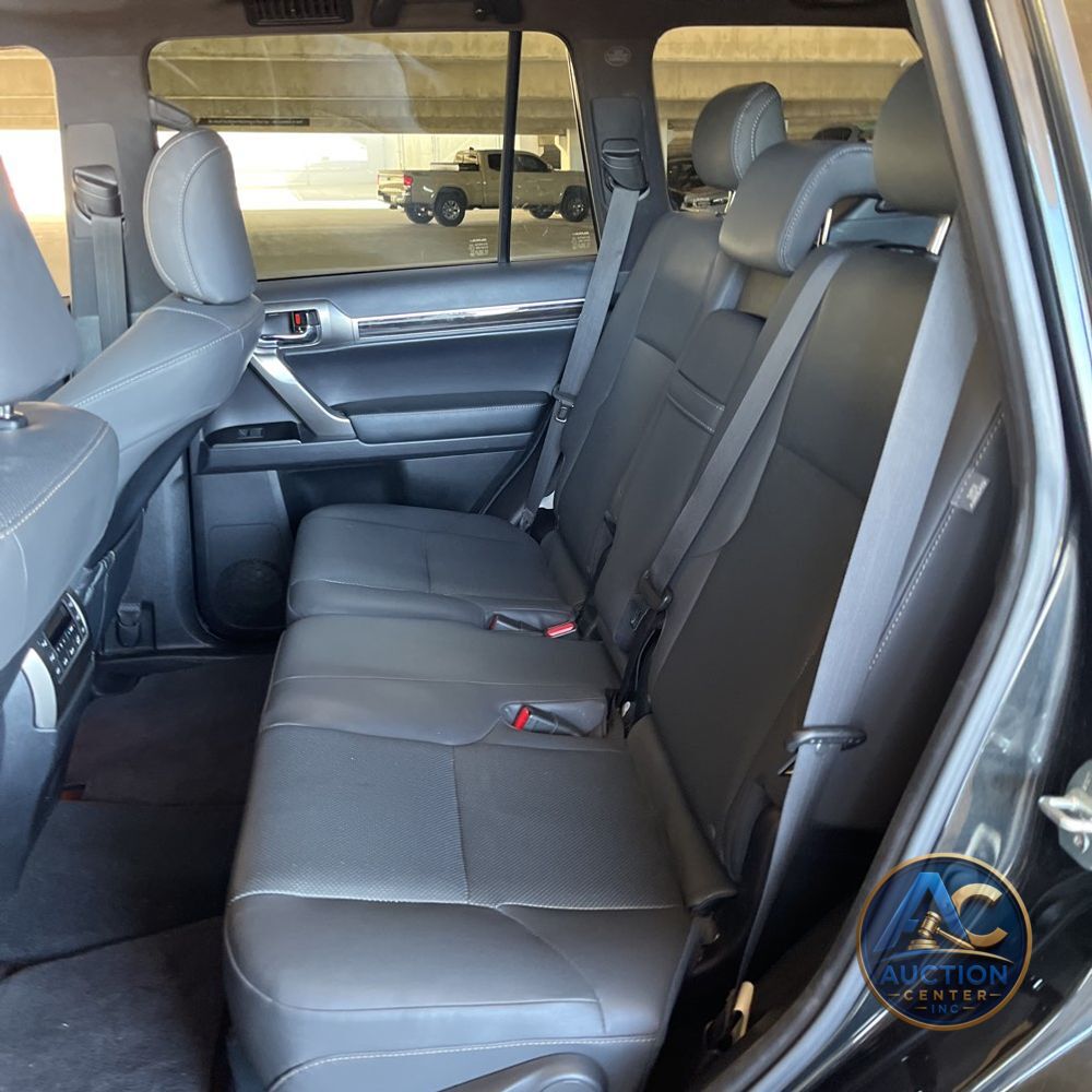2023 Lexus GX 460 Base