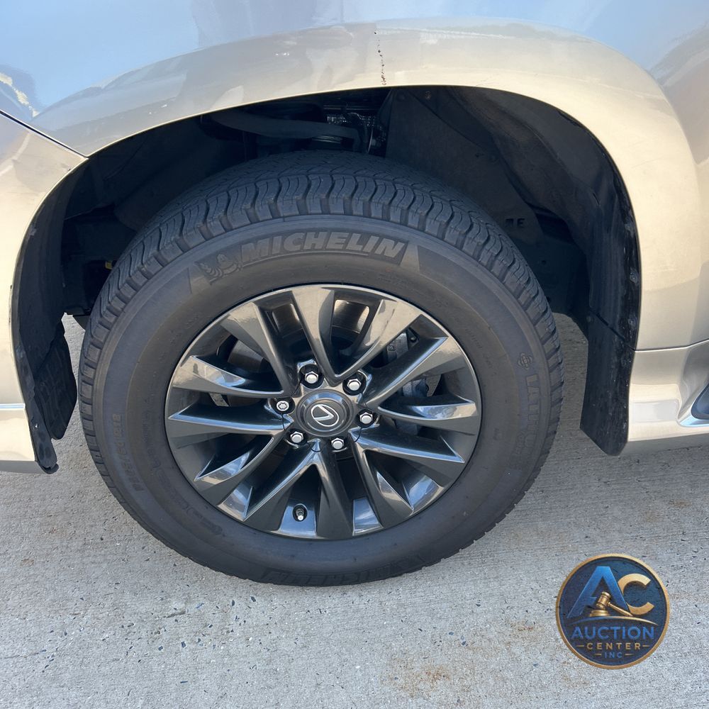 2023 Lexus GX 460 Base