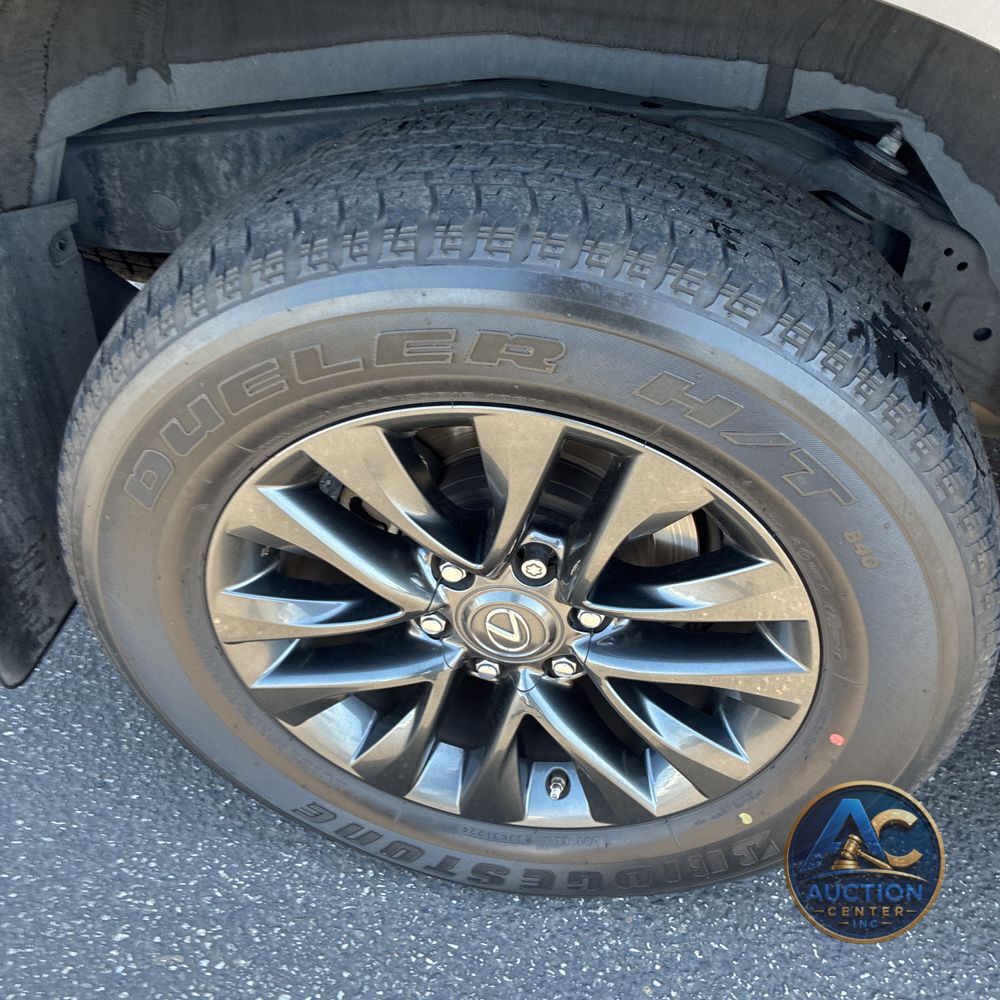 2023 Lexus GX 460 Base
