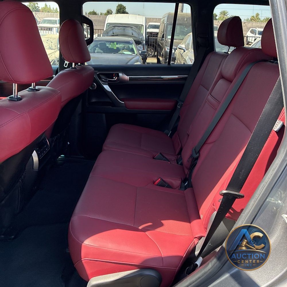 2023 Lexus GX 460 Base