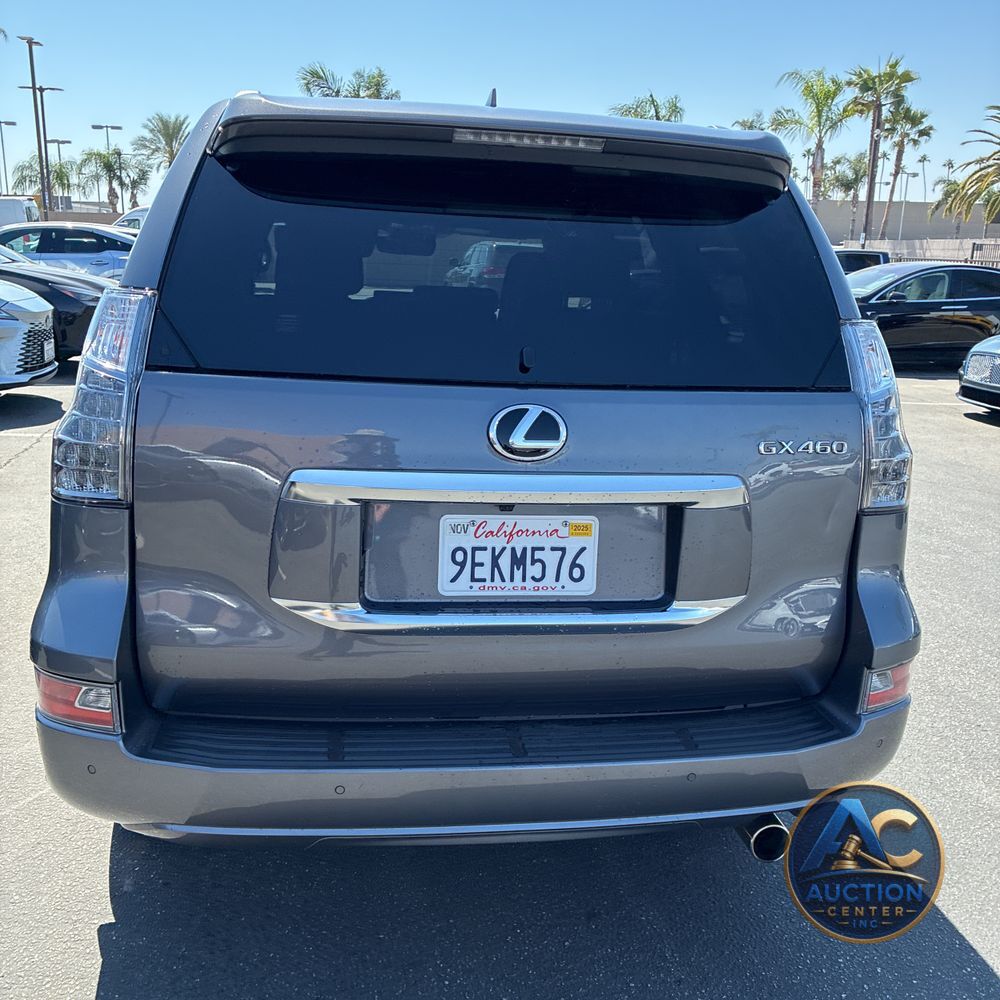2023 Lexus GX 460 Base