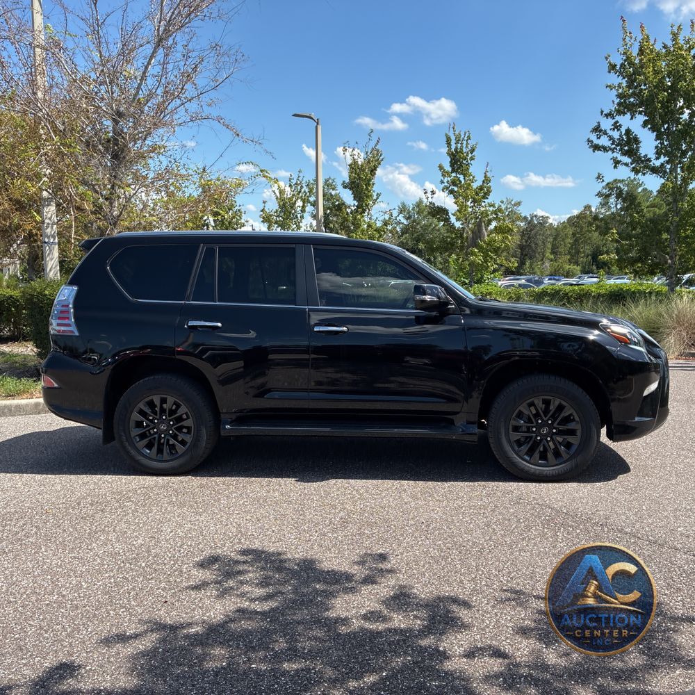 2023 Lexus GX 460 Base