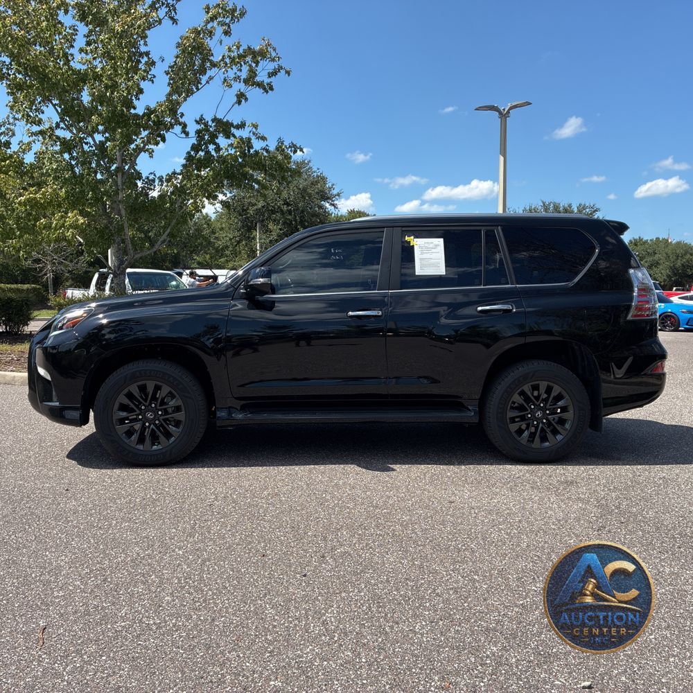 2023 Lexus GX 460 Base