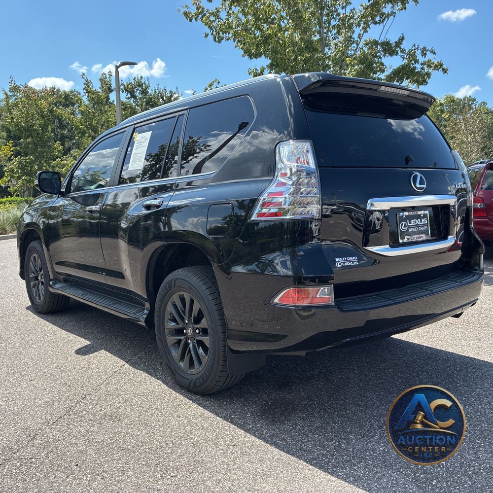 2023 Lexus GX 460 Base