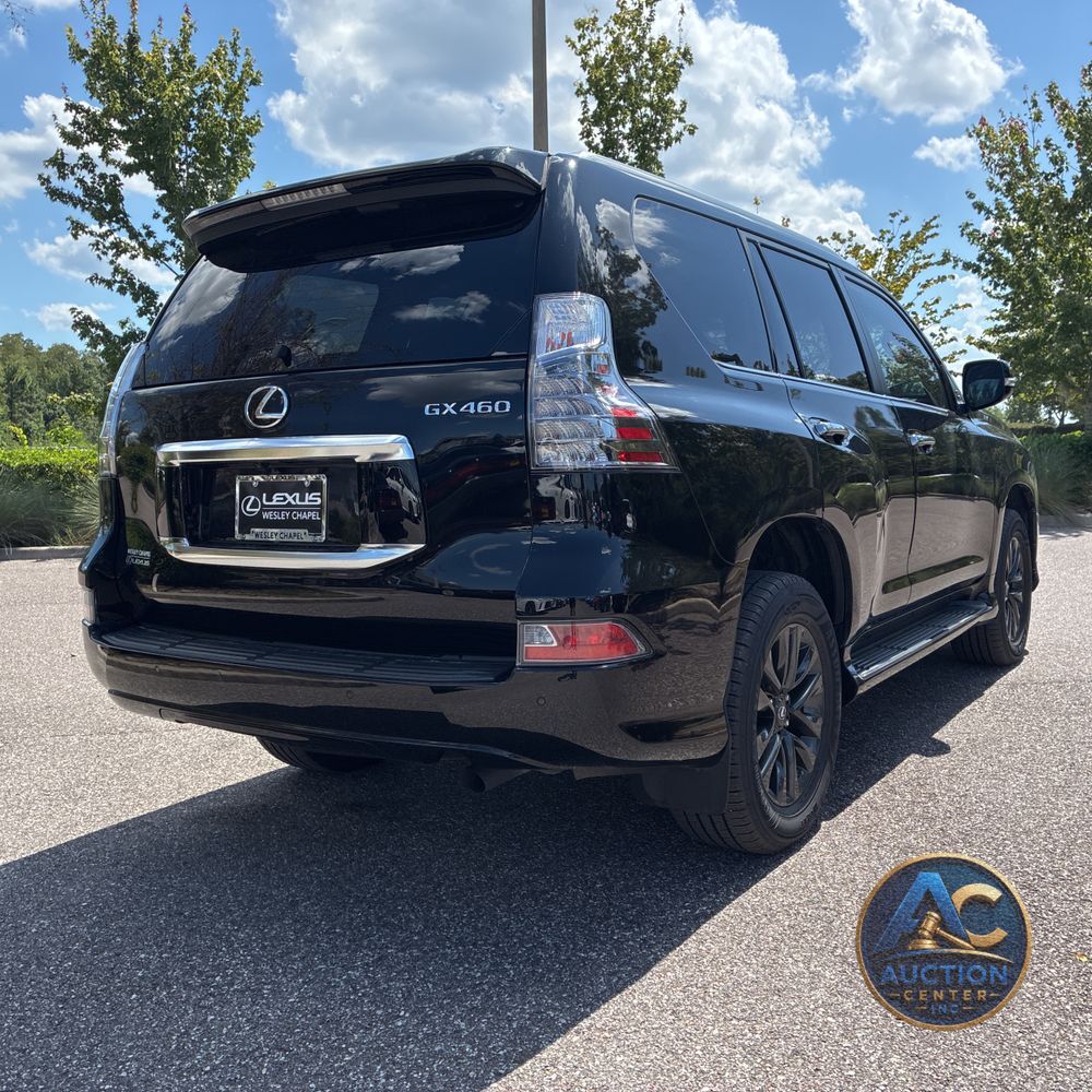 2023 Lexus GX 460 Base
