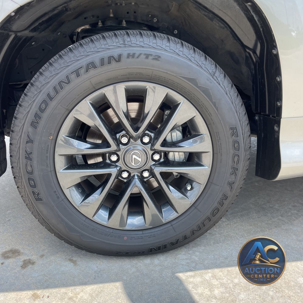 2023 Lexus GX 460 Base