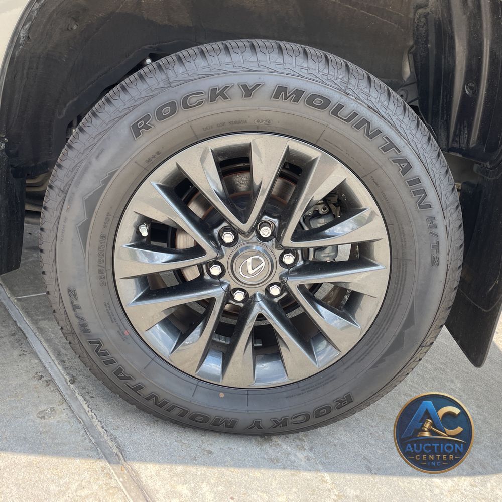 2023 Lexus GX 460 Base
