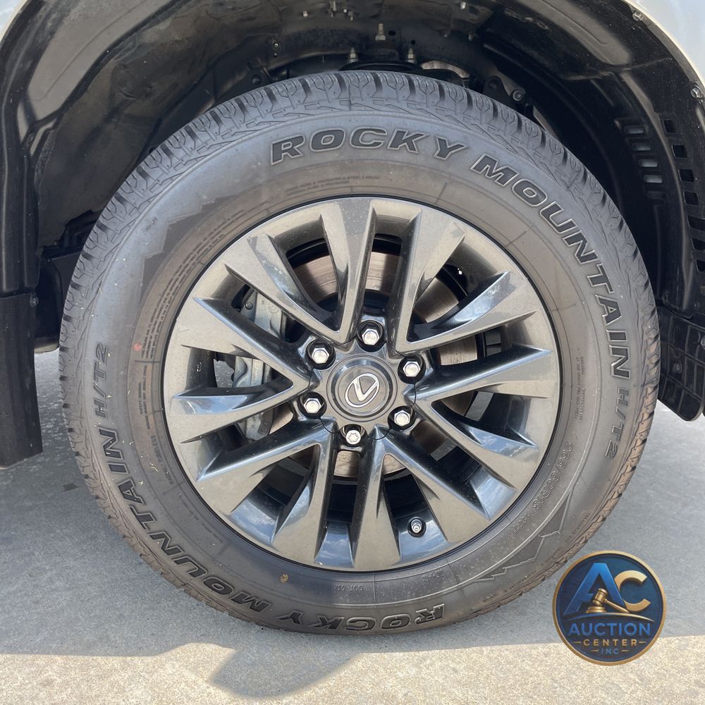 2023 Lexus GX 460 Base