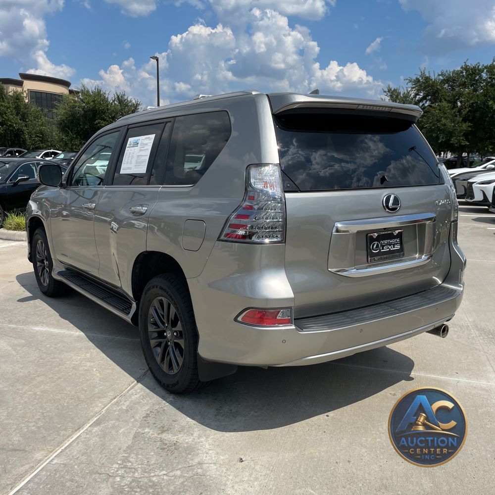 2023 Lexus GX 460 Base