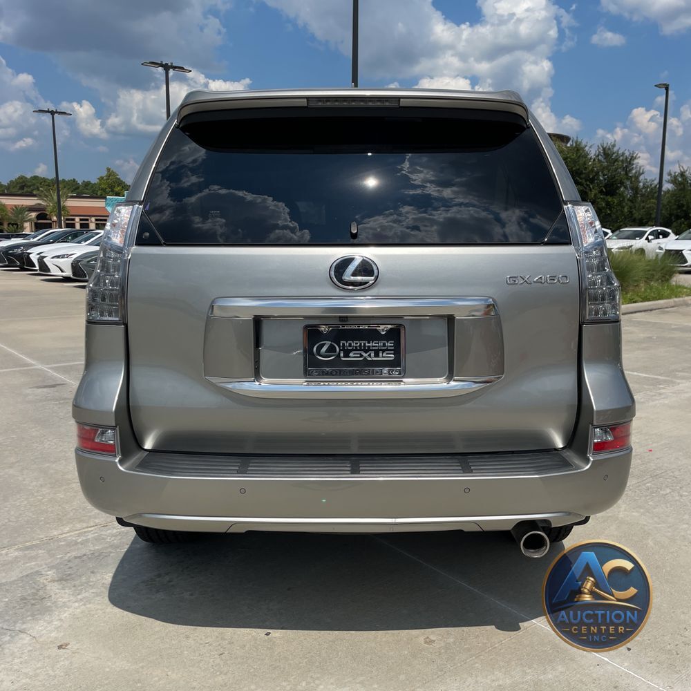2023 Lexus GX 460 Base
