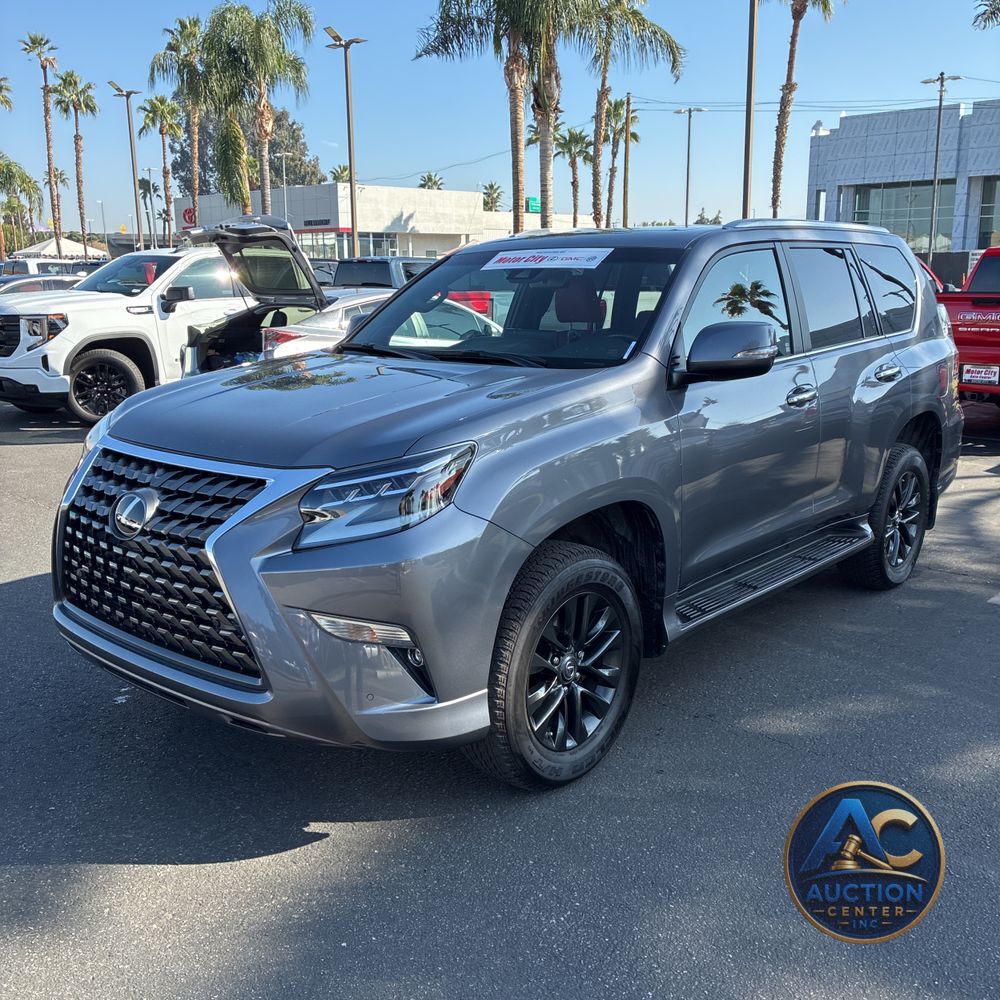 2023 Lexus GX 460 Base
