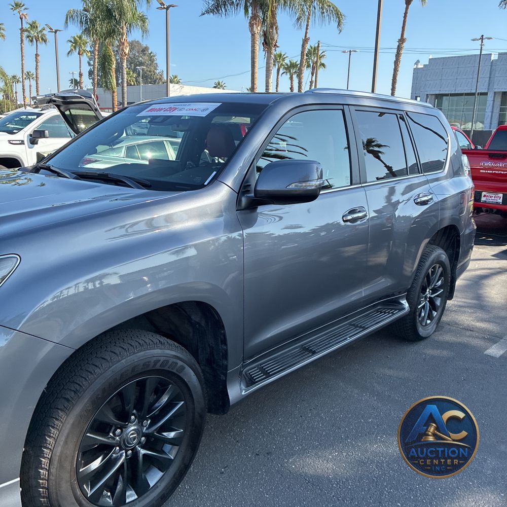 2023 Lexus GX 460 Base