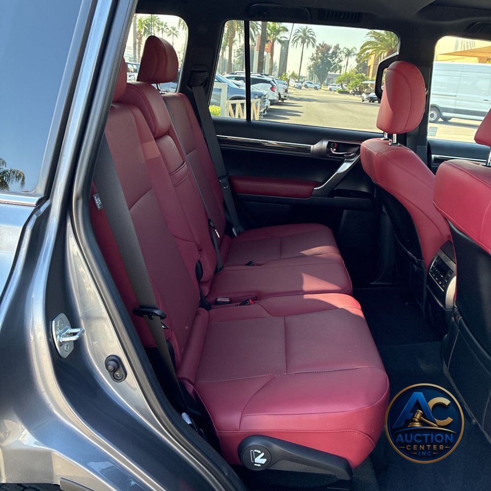 2023 Lexus GX 460 Base