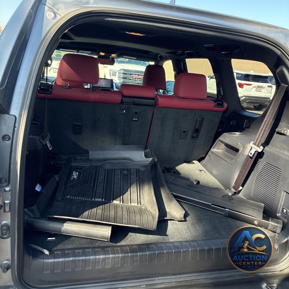 2023 Lexus GX 460 Base