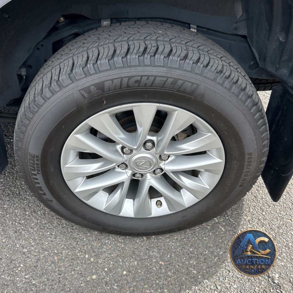 2023 Lexus GX 460 Base