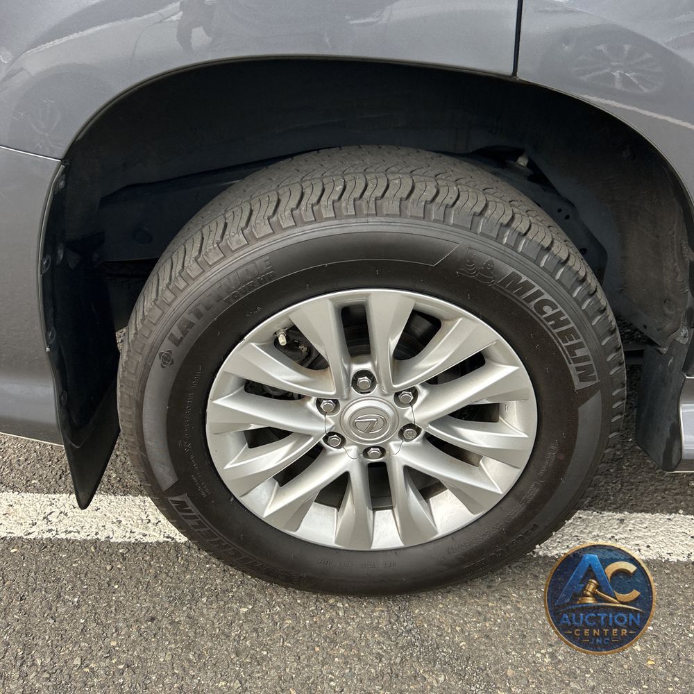 2023 Lexus GX 460 Base