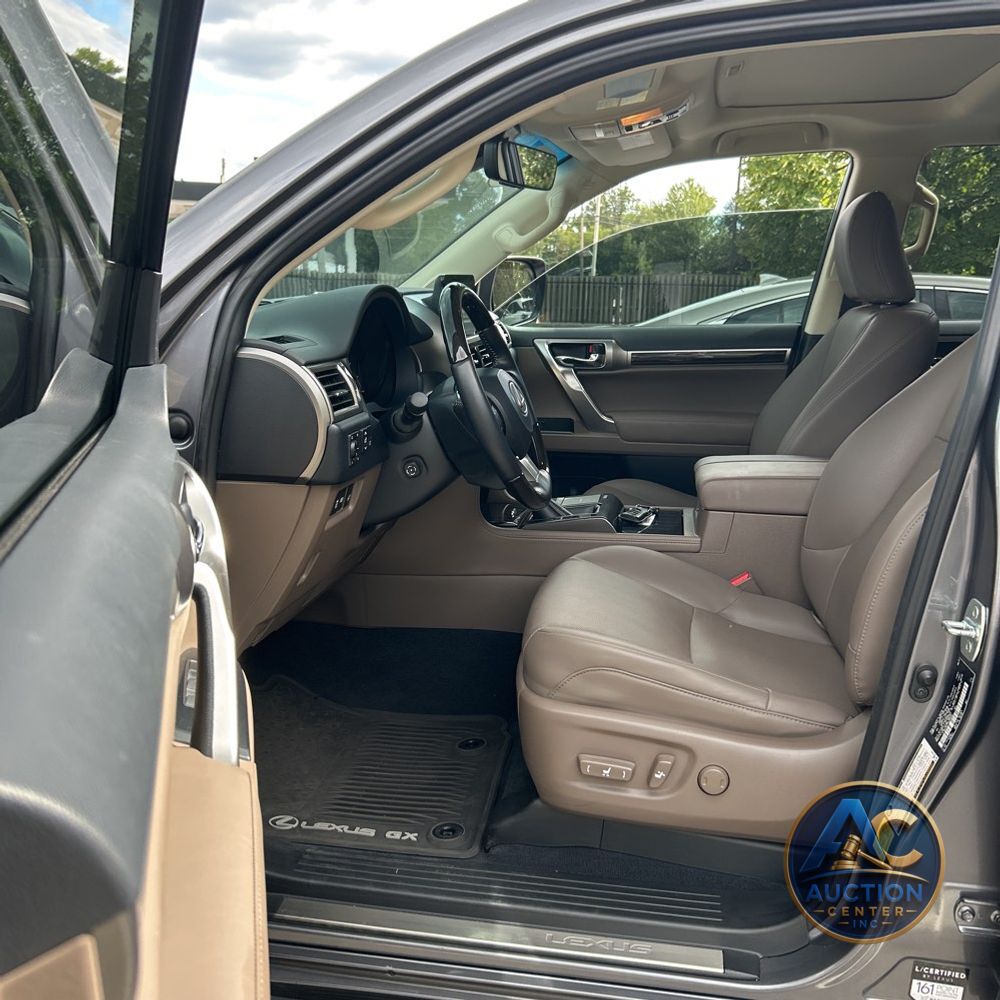 2023 Lexus GX 460 Base