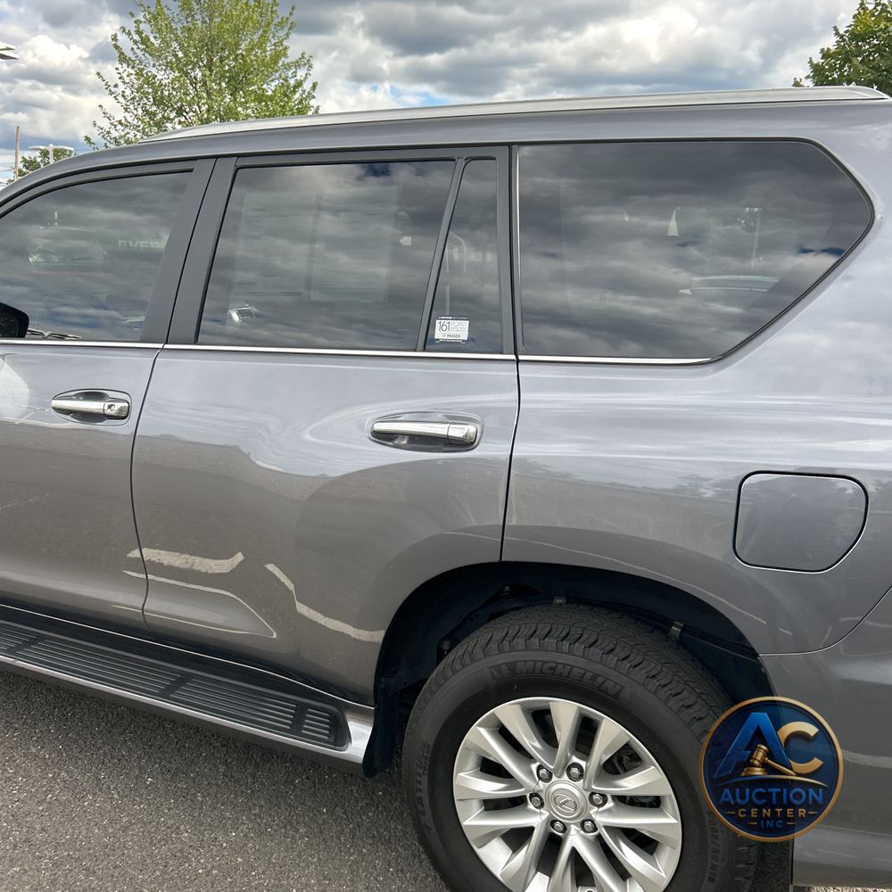2023 Lexus GX 460 Base