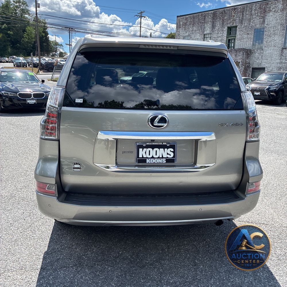 2023 Lexus GX 460 Base