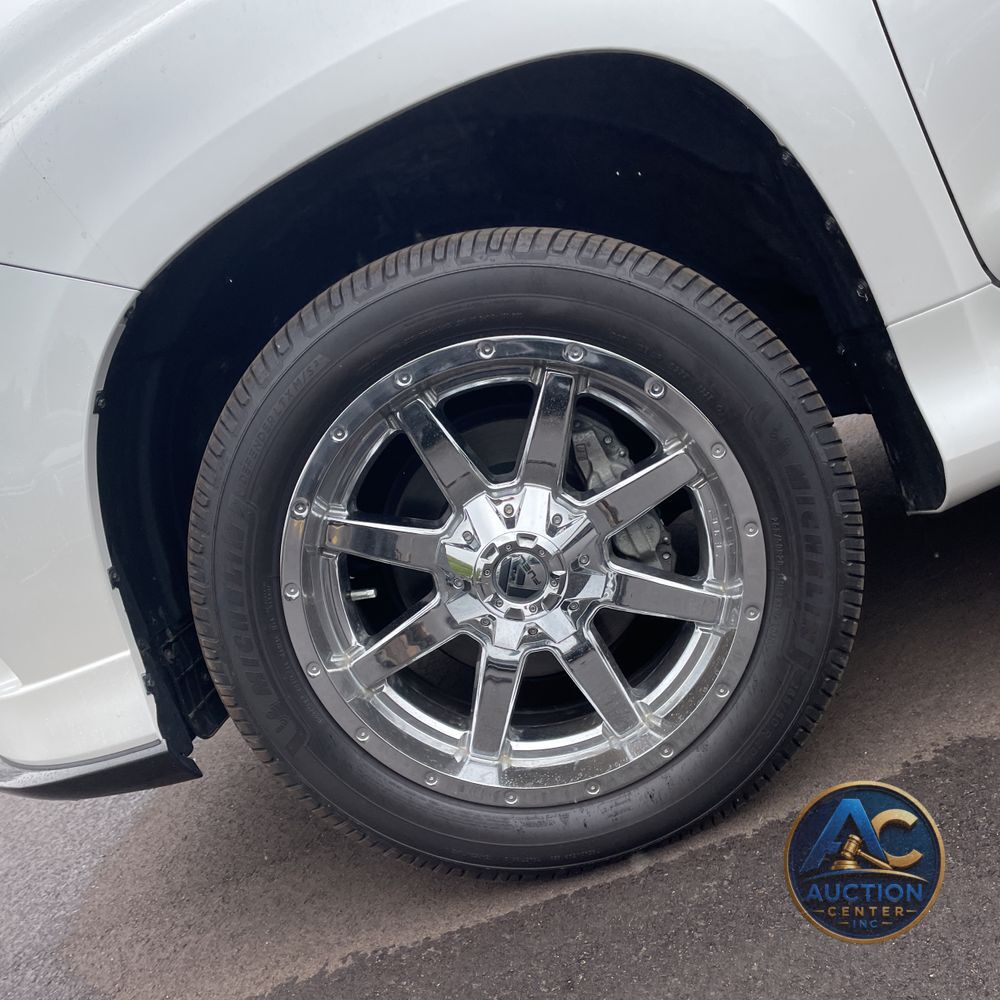 2023 Lexus GX 460 Base
