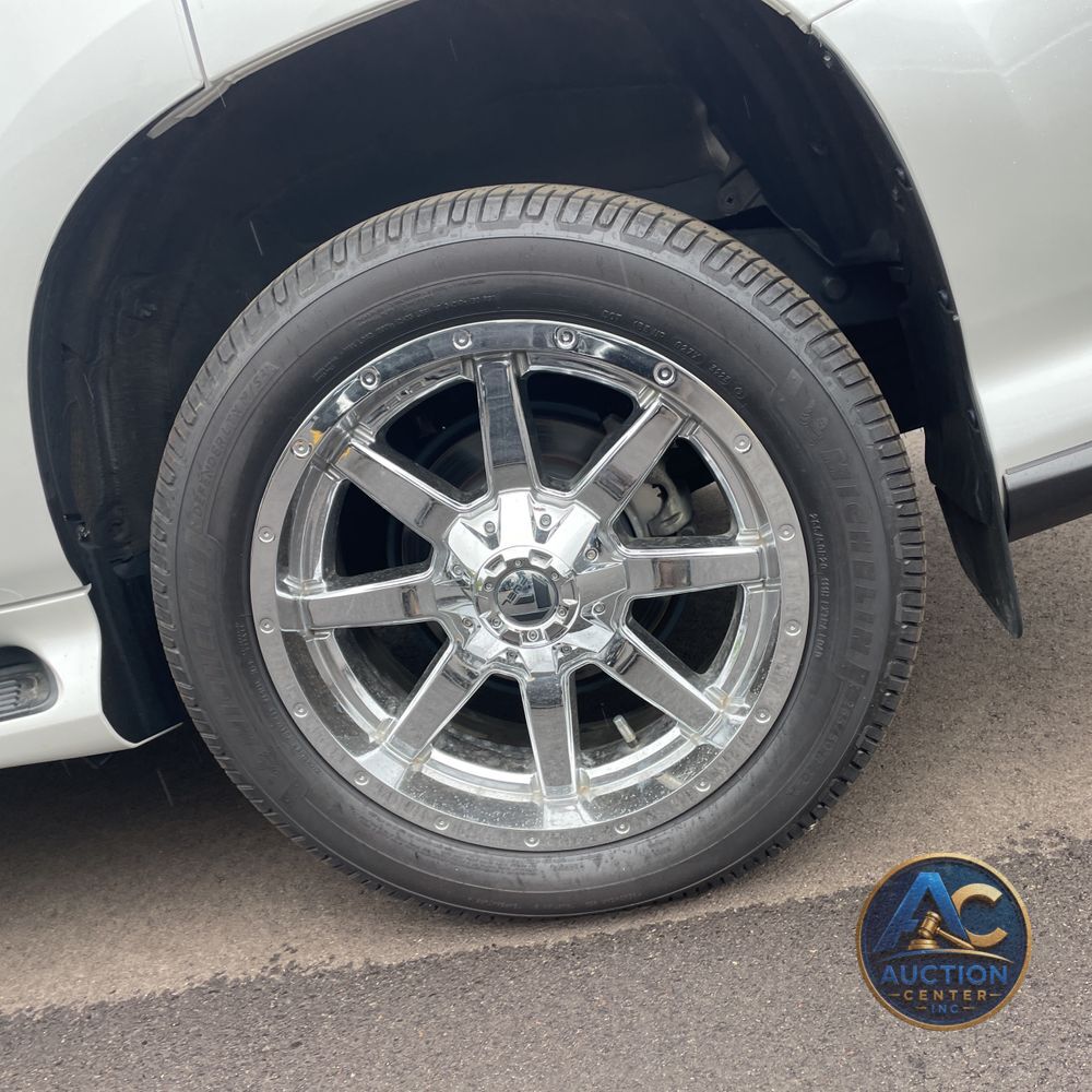 2023 Lexus GX 460 Base