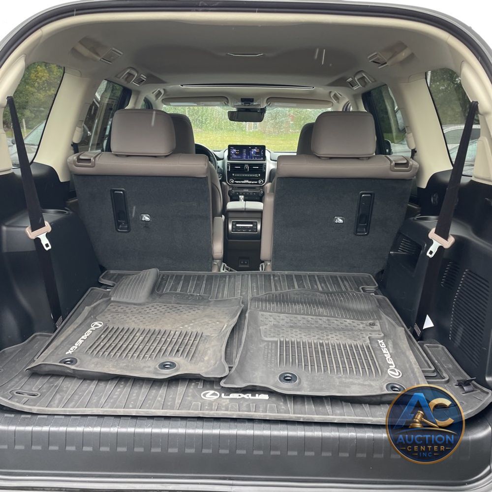 2023 Lexus GX 460 Base