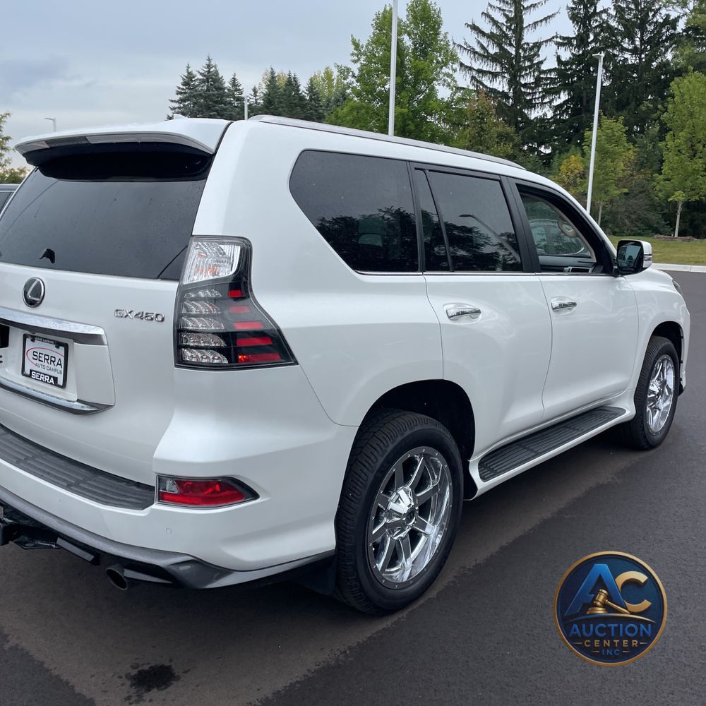 2023 Lexus GX 460 Base