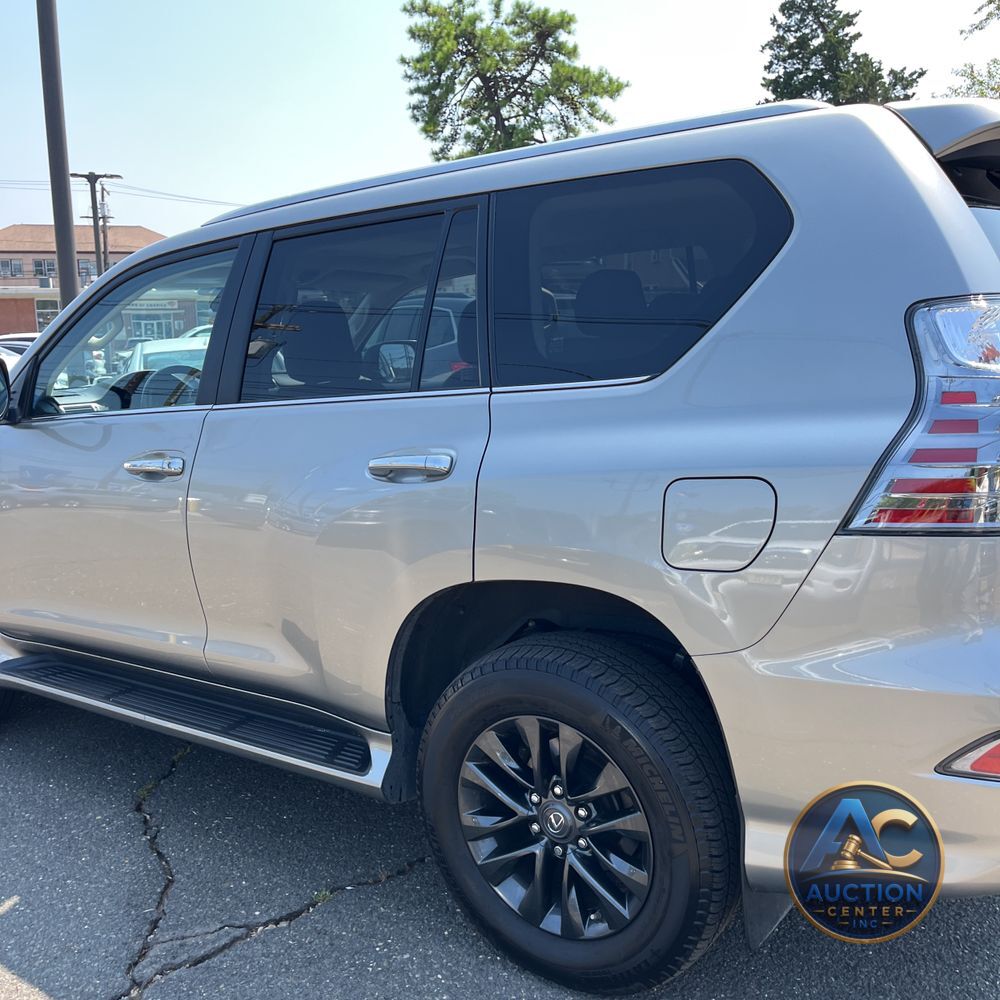 2023 Lexus GX 460 Base