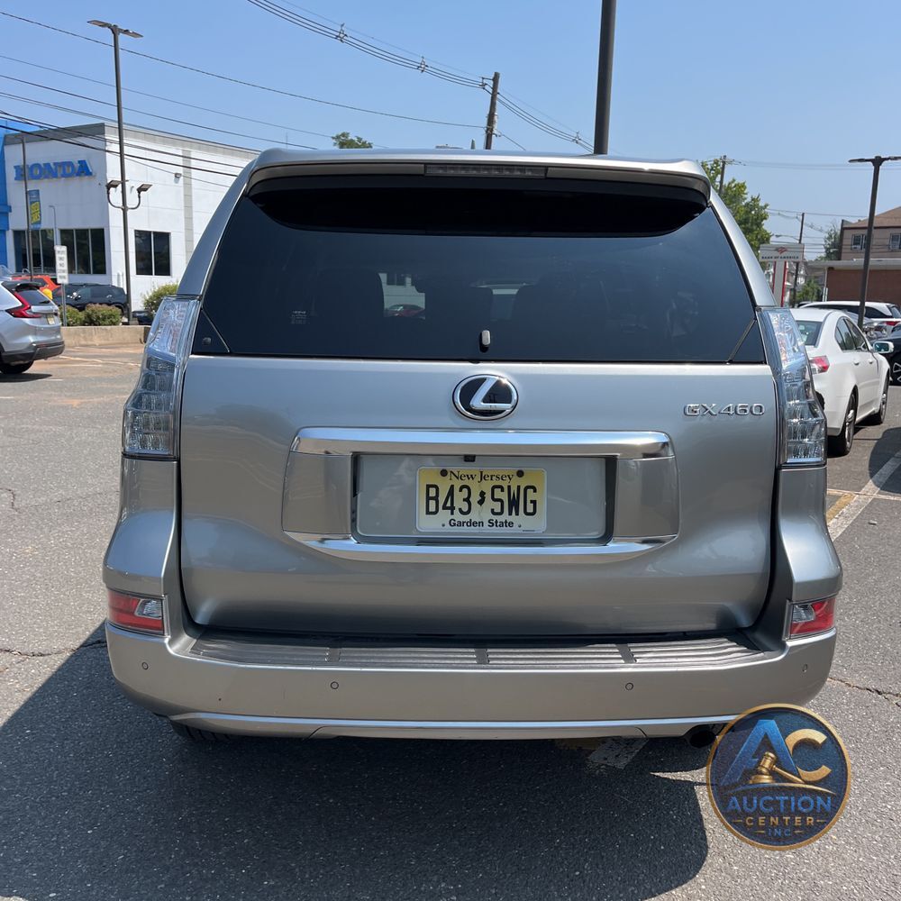 2023 Lexus GX 460 Base