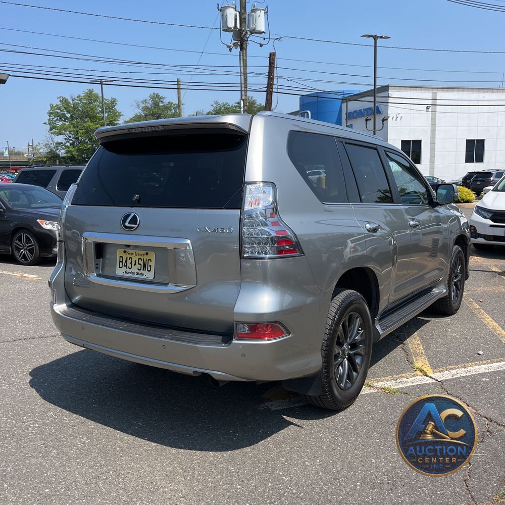 2023 Lexus GX 460 Base