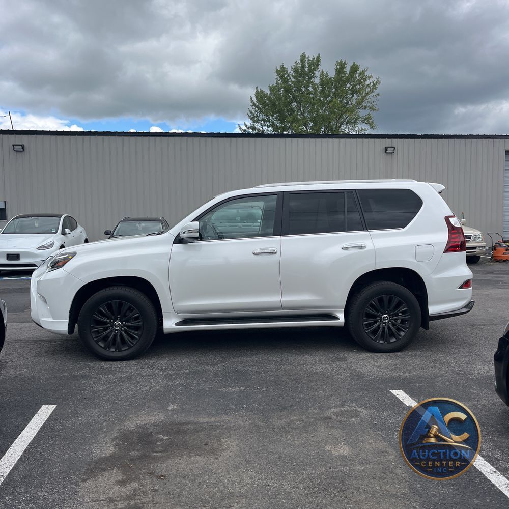 2022 Lexus GX 460 Base