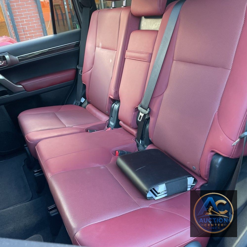 2023 Lexus GX 460 Base