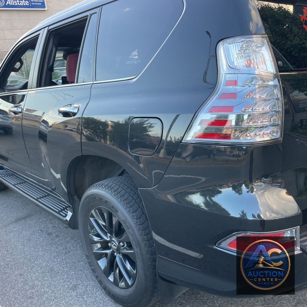 2023 Lexus GX 460 Base