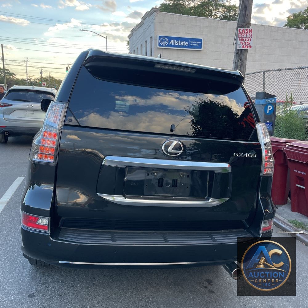 2023 Lexus GX 460 Base