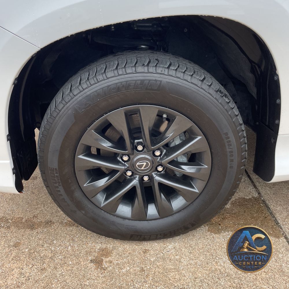 2023 Lexus GX 460 Base