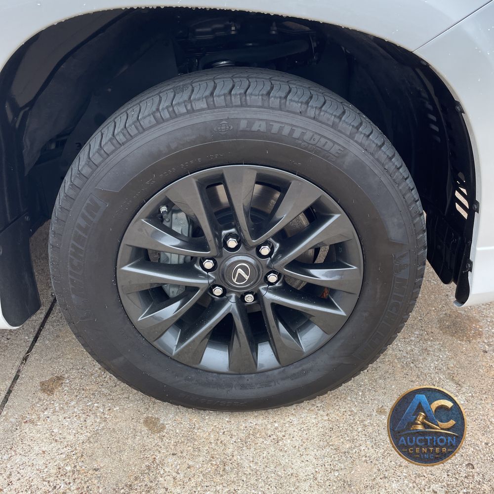 2023 Lexus GX 460 Base
