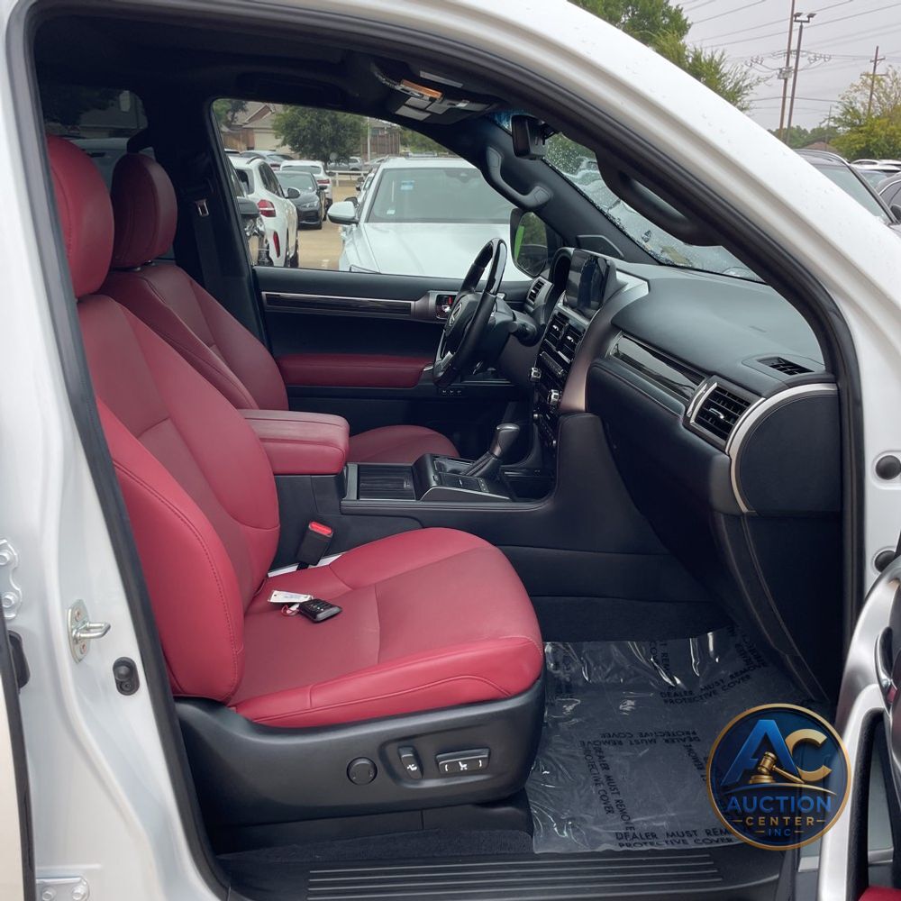 2023 Lexus GX 460 Base