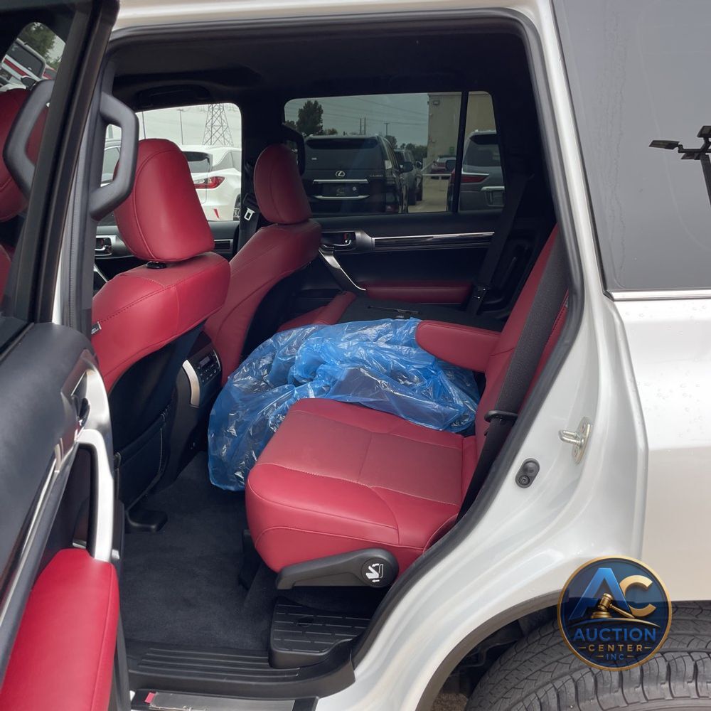 2023 Lexus GX 460 Base