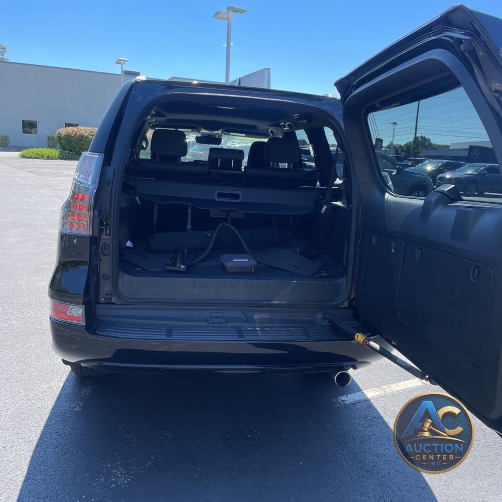 2022 Lexus GX 460 Base