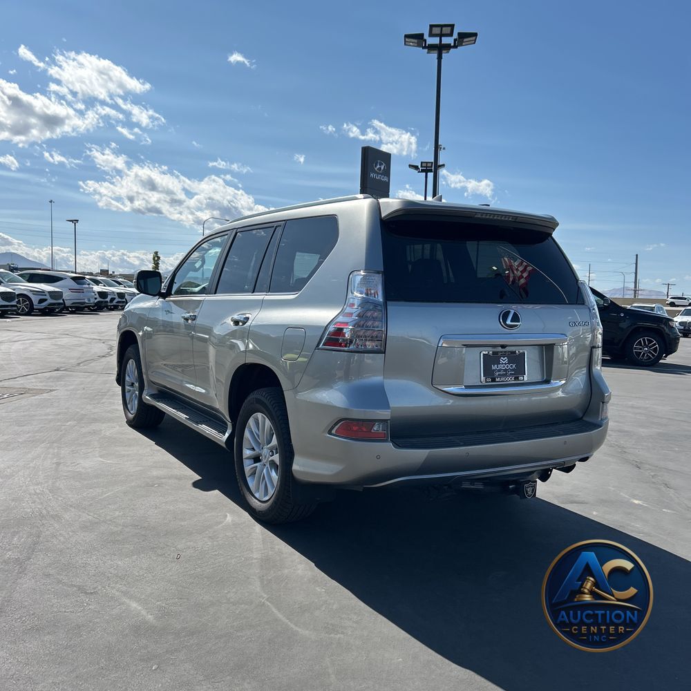 2023 Lexus GX 460 Base